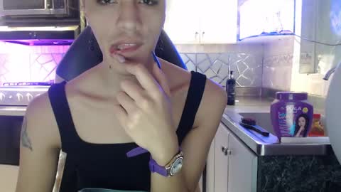 Cristina Onazis online show from 04/26/26, 05:21
