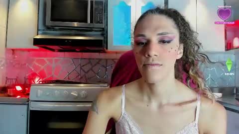 Cristina Onazis online show from 06/10/26, 07:13