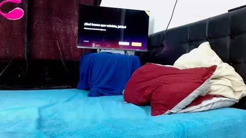 yereimis y jaider  online show from 12/04/24, 05:22