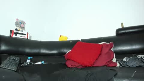 yereimis y jaider  online show from 04/25/26, 11:46