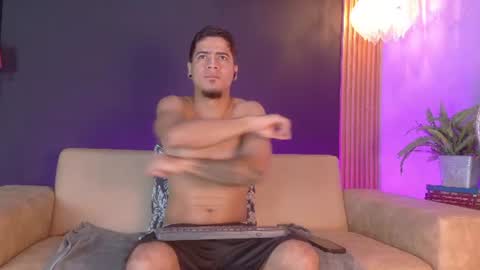criss_hardcock_ online show from 07/09/26, 12:42