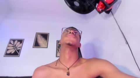 criss_zuri online show from 07/27/26, 01:07