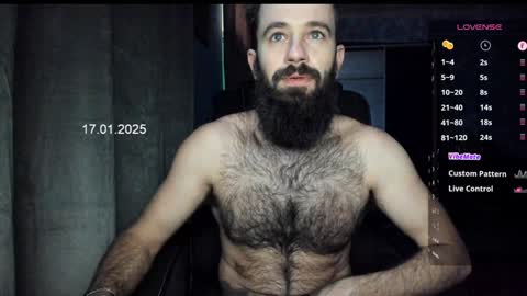 Snapshot of crissstud chatting on 01/17/25, 07:08 Criss online show from 01/17/25, 07:08