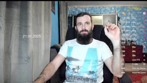 Snapshot of crissstud chatting on 01/21/25, 12:15 Criss online show from 01/21/25, 12:15