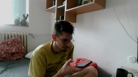 Snapshot of cristaelio chatting on 03/21/26, 02:20 Crista-Elio online show from 03/21/26, 02:20