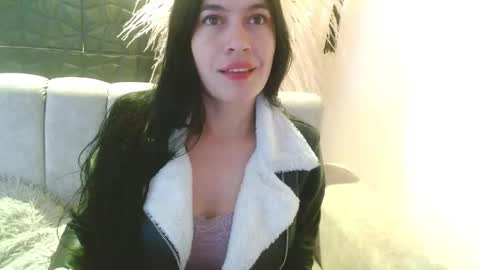 Snapshot of cristal1609 chatting on 10/08/25, 01:31 cristal1609 online show from 10/08/25, 01:31