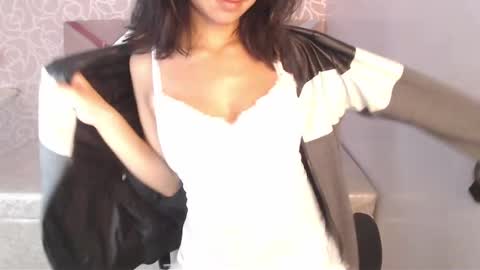 cristal1_ch online show from 09/10/25, 10:21