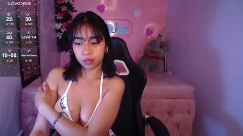 cristal1_ch online show from 10/24/25, 11:17