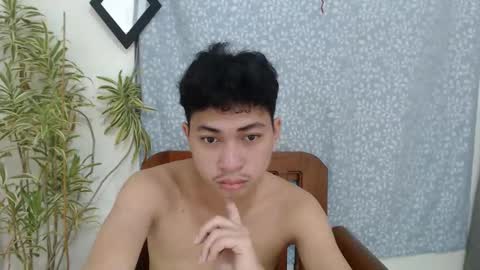 cristal1xox online show from 12/04/25, 10:57