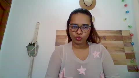 Snapshot of cristal_blanco chatting on 02/28/25, 06:10 cristal online show from 02/28/25, 06:10