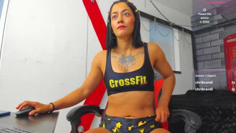 Cristal online show from 12/29/24, 10:01