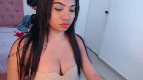 cristal online show from 02/18/25, 12:17