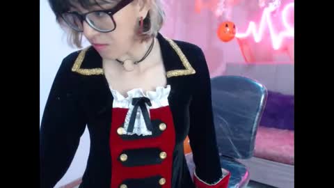 Cristal online show from 10/31/25, 07:04