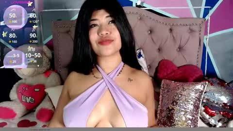 Snapshot of cristal_hot199037 chatting on 01/22/25, 11:23 Cristal online show from 01/22/25, 11:23