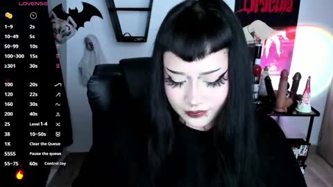 Cris online show from 10/27/25, 11:31