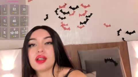 Snapshot of cristal_priincess chatting on 10/08/25, 04:04 Cristal online show from 10/08/25, 04:04