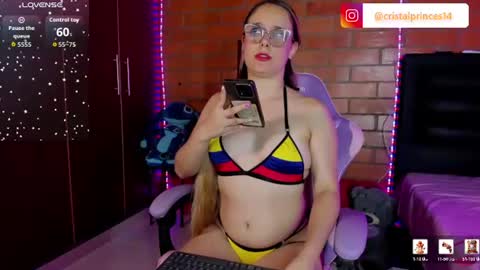 Cristal online show from 06/18/26, 03:07