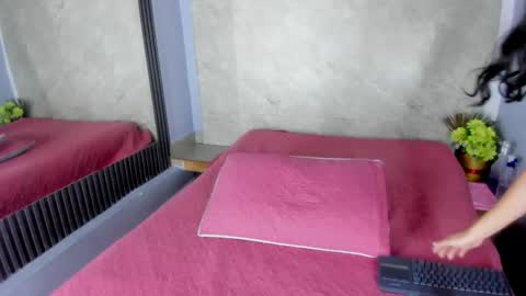 Snapshot of cristal_quintero chatting on 06/04/26, 12:22 Cristal online show from 06/04/26, 12:22