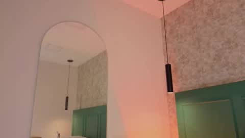 Cristal  online show from 10/16/25, 01:12