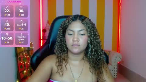 Snapshot of cristal_war chatting on 12/03/24, 12:35 Cristal online show from 12/03/24, 12:35