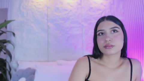 Cristal online show from 07/15/26, 11:37