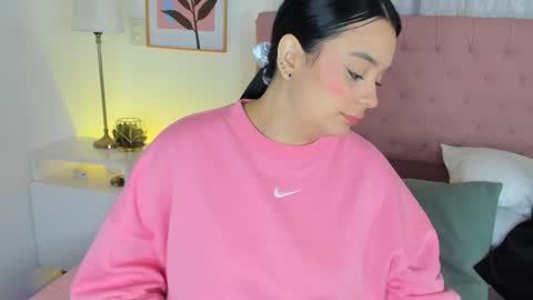 Cristal Cute  online show from 01/18/25, 12:04