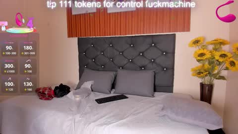 cristale69 online show from 11/13/25, 02:21