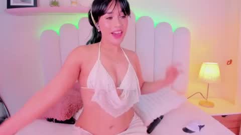 Cristal online show from 07/19/26, 12:58
