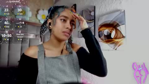   online show from 11/24/25, 03:34