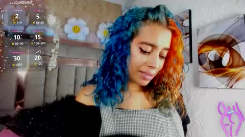   online show from 11/25/25, 03:23