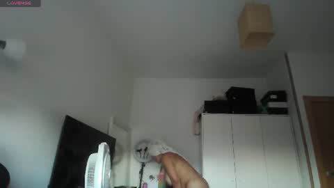 Snapshot of cristalmoon chatting on 06/03/26, 06:57 cristalmoon online show from 06/03/26, 06:57
