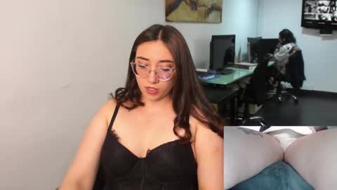you can call me your sweettie assistant   online show from 01/17/25, 06:12