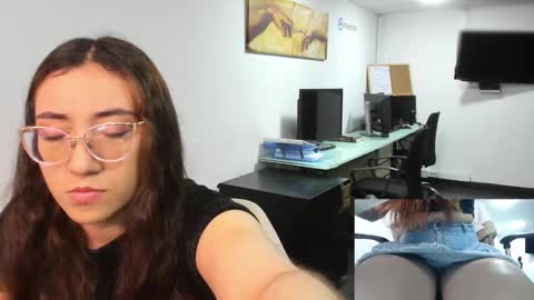 you can call me your sweettie assistant   online show from 02/11/25, 11:43