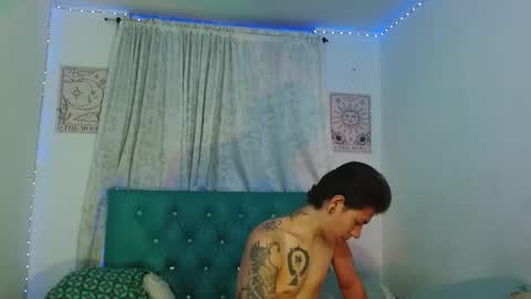 Cristel Taylor online show from 12/16/25, 02:27