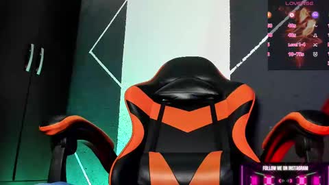 Cris  Independent model online show from 09/27/25, 12:21