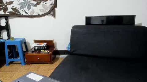 Snapshot of cristiand20 chatting on 02/24/25, 03:44 Cristian online show from 02/24/25, 03:44