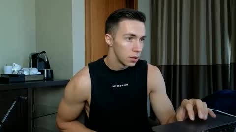 CristianoHailey online show from 09/15/25, 09:53