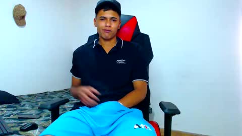 Snapshot of cristiantayron chatting on 05/09/26, 10:15 cristian online show from 05/09/26, 10:15