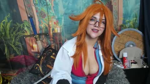 Cristina  online show from 12/05/25, 07:39