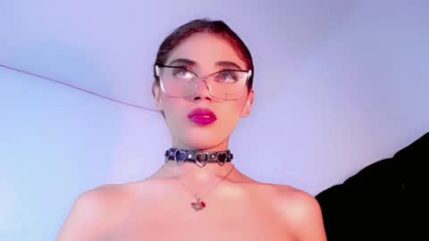 Snapshot of cristinadollsex chatting on 01/19/25, 05:58 Cristinadollsex online show from 01/19/25, 05:58