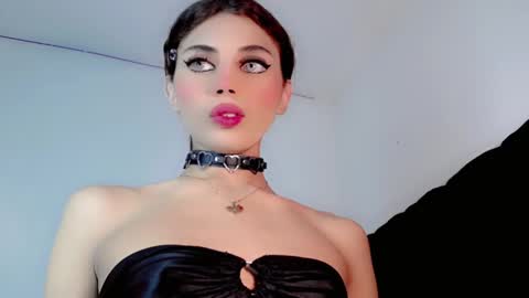 Snapshot of cristinadollsex chatting on 01/29/25, 09:55 Cristinadollsex online show from 01/29/25, 09:55