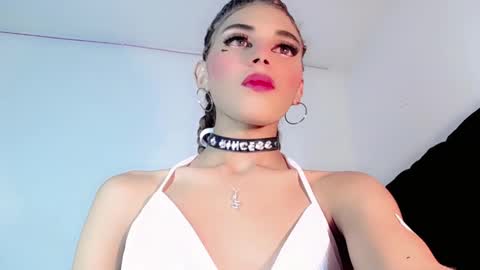 Snapshot of cristinadollsex chatting on 02/07/25, 11:23 Cristinadollsex online show from 02/07/25, 11:23