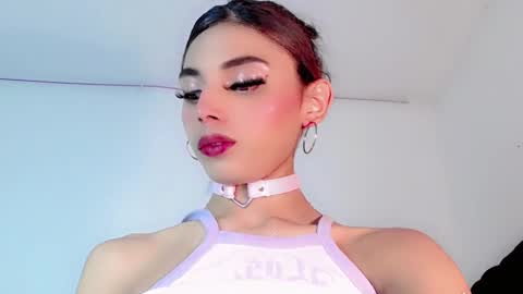 Snapshot of cristinadollsex chatting on 02/17/25, 10:51 Cristinadollsex online show from 02/17/25, 10:51