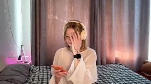 Snapshot of cristinekondo chatting on 04/04/26, 02:25 Marry online show from 04/04/26, 02:25