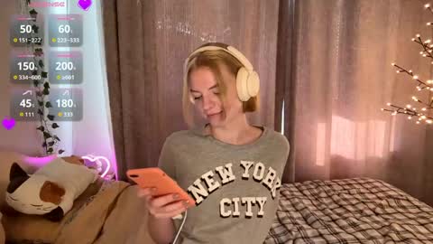Snapshot of cristinekondo chatting on 05/24/26, 03:39 Marry online show from 05/24/26, 03:39