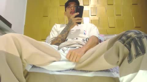 criistofer online show from 09/20/25, 06:42