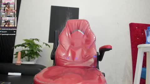 Snapshot of cristopher23_ chatting on 01/25/25, 01:54 cristopher23 online show from 01/25/25, 01:54