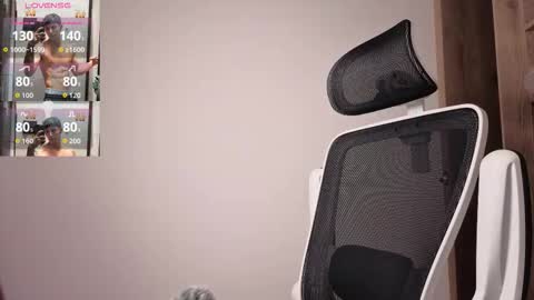 Snapshot of cristopher23_ chatting on 09/27/25, 12:26 cristopher23 online show from 09/27/25, 12:26