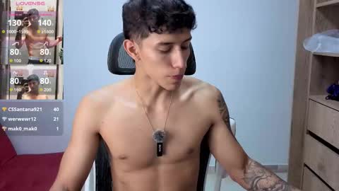 Snapshot of cristopher23_ chatting on 10/15/25, 02:01 cristopher23 online show from 10/15/25, 02:01