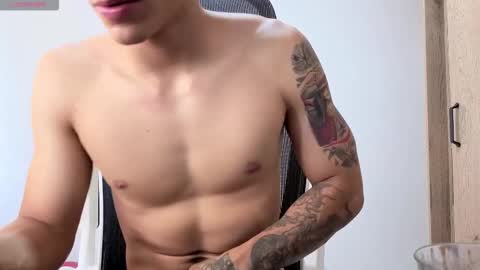 Snapshot of cristopher23_ chatting on 11/06/25, 12:28 cristopher23 online show from 11/06/25, 12:28